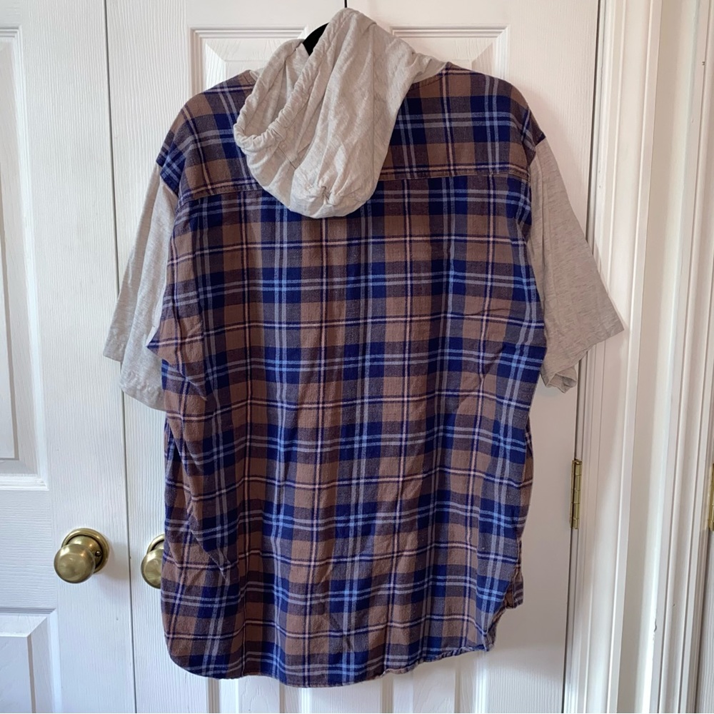 Vintage 90's Plaid Hooded Short Sleeve Flannel T-shirt - Picture 7 of 7